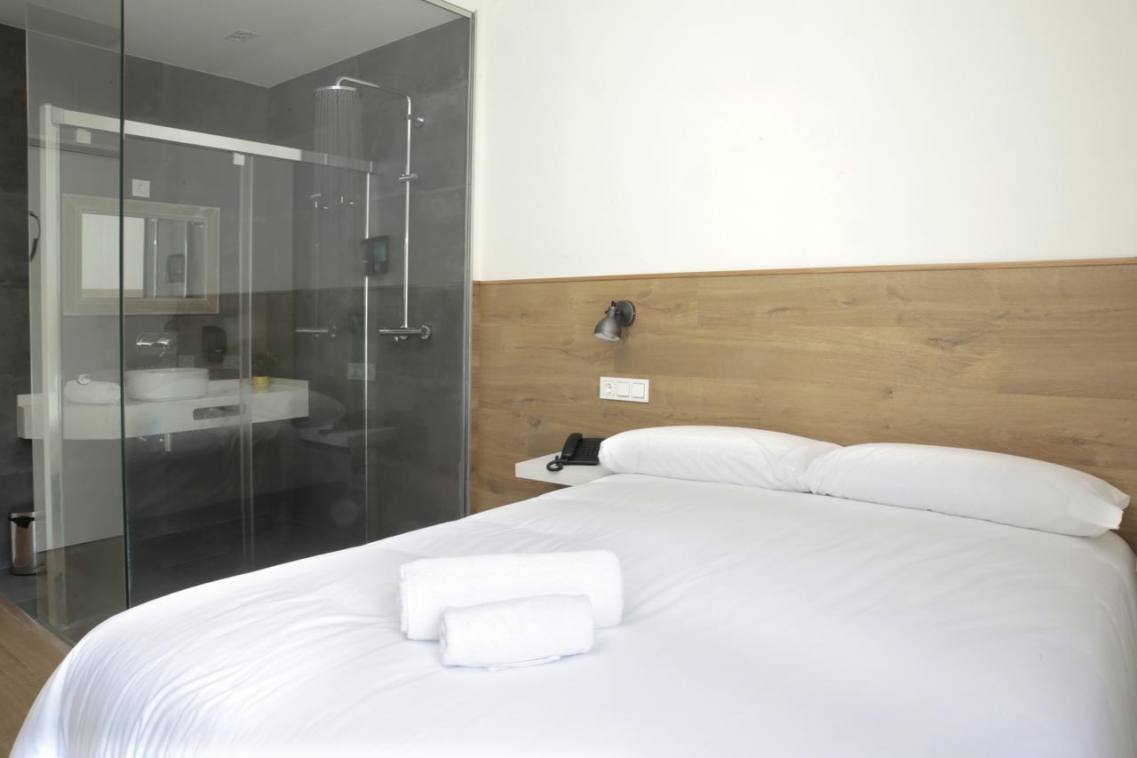 Malkorra Hotel & Restaurant Ирун Экстерьер фото
